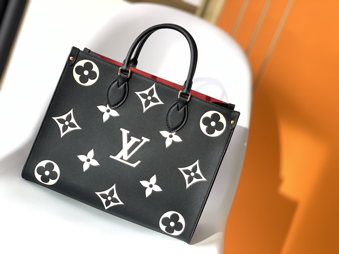 LV OnTheGo MM 黑色米白