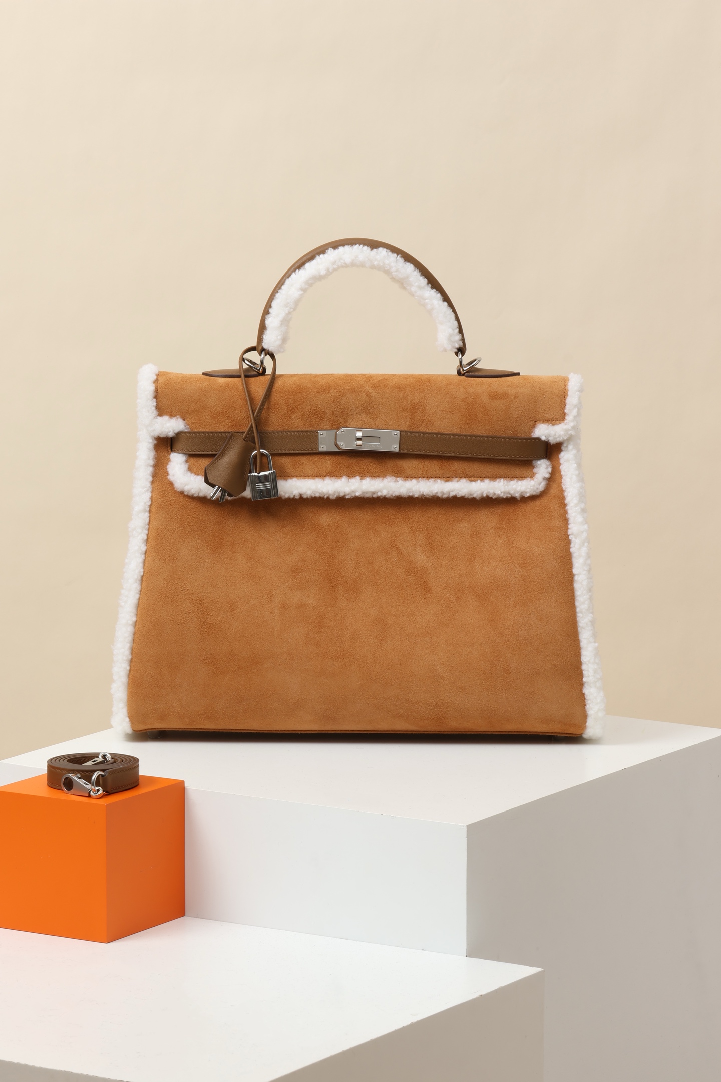 Hermès Kelly 35 CK37 金棕／3G 栗子色 麂皮拼羊羔毛 銀扣