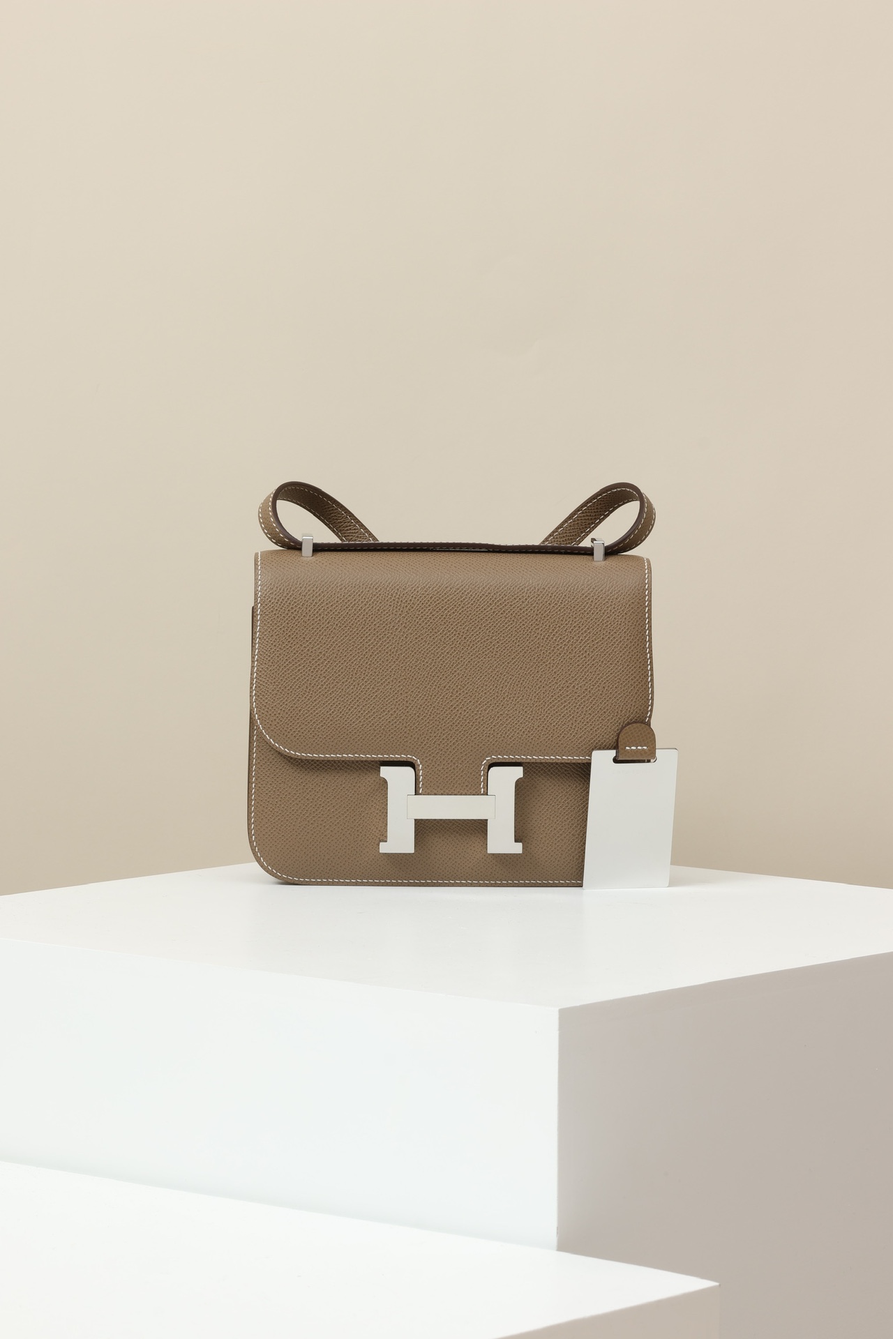 Hermès Constance 19 CK18 大象灰 Epsom 皮 銀扣