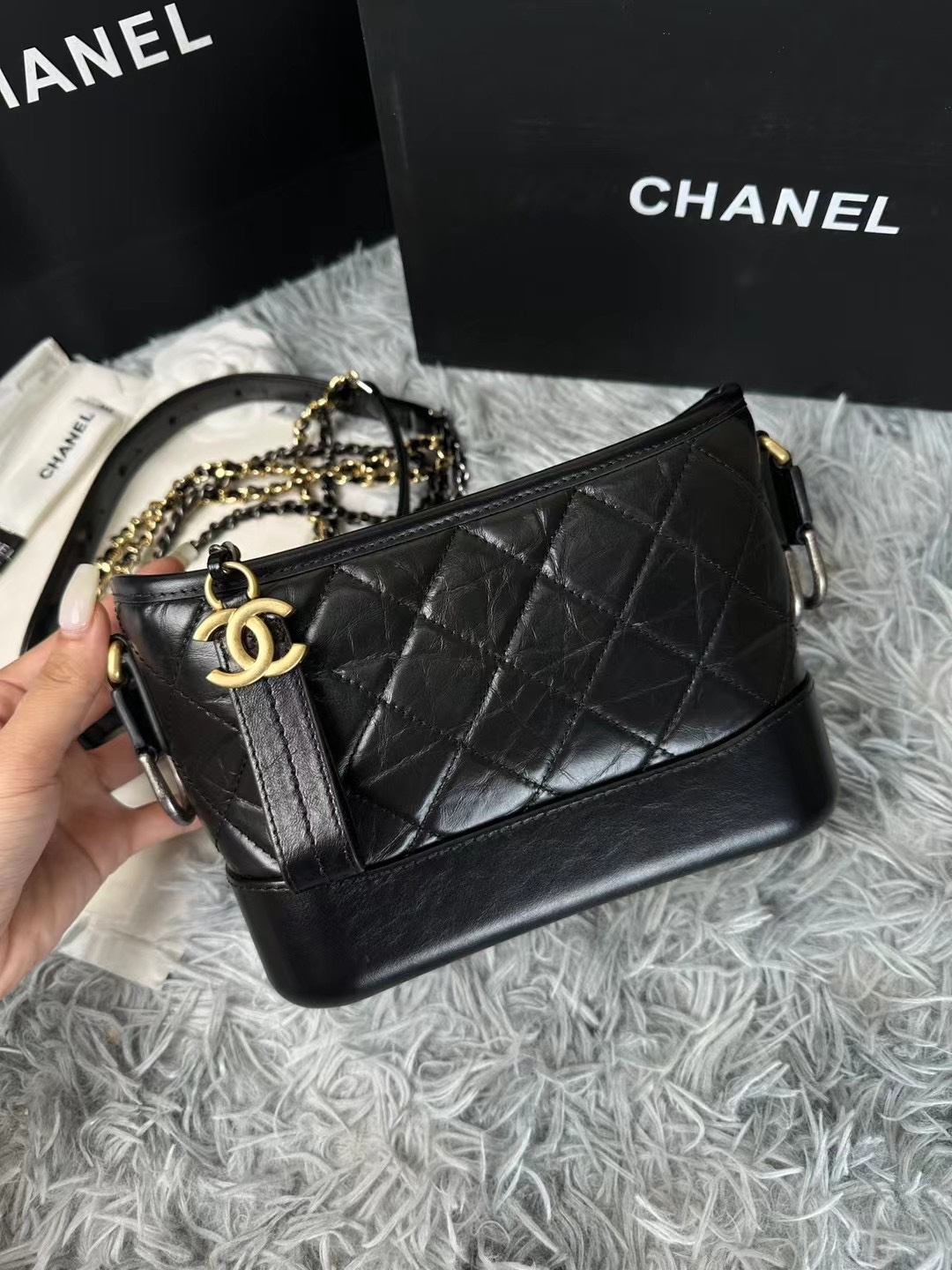 CHANEL Gabrielle A91810 小型 黑色流浪包 混色金属